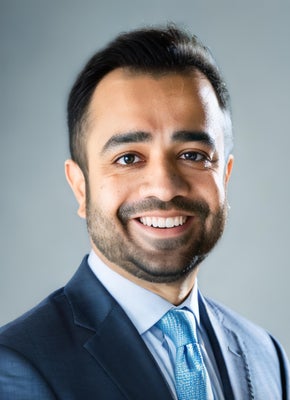 Portrait of Sam Raheel, Real Estate Advisor.