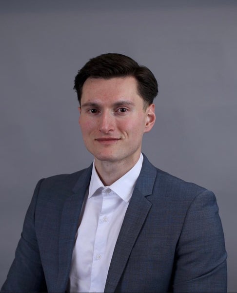 Kenan Kuduzovic, Associate